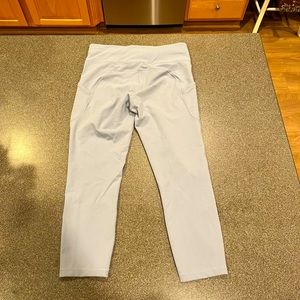 Lululemon Invigorate 23” legging